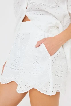 Broderie Short