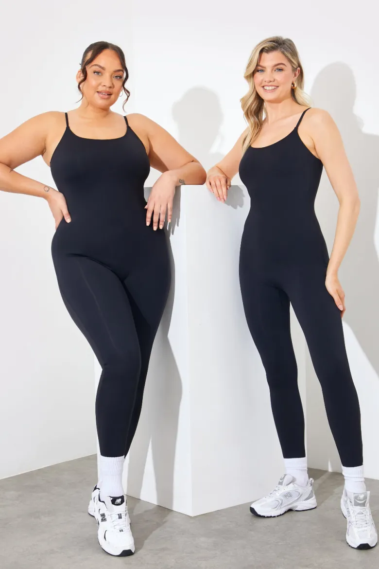 Contour Built-In Bra Scoop Neck Strappy Unitard