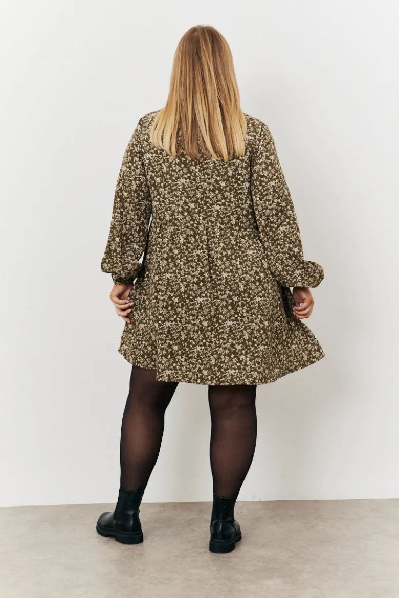 Floral Print Button Through Tiered Smock Dress