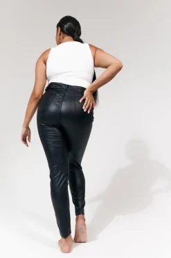 Isobelle Coated Skinny Jean