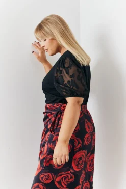 Jacquard Puff Sleeve Top