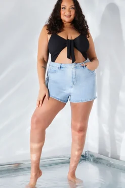 Light Wash Denim Mom Short