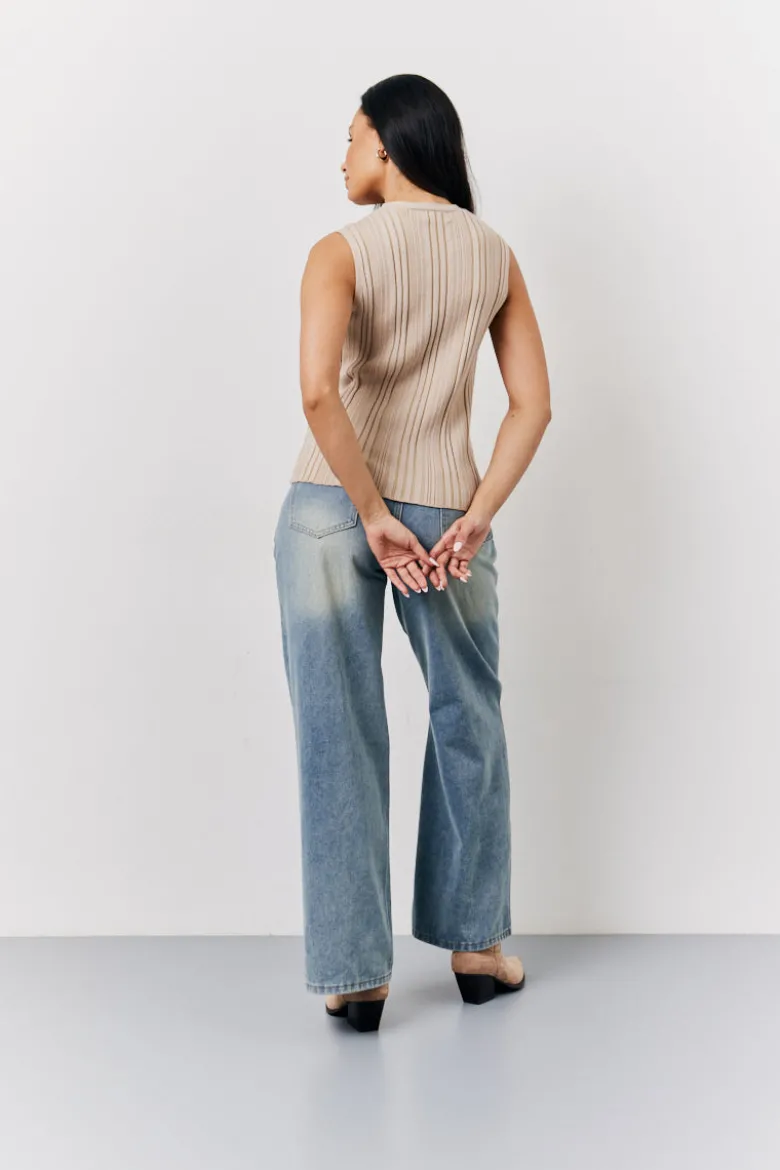 Mocha Ribbed Button Up Knitted Waistcoat