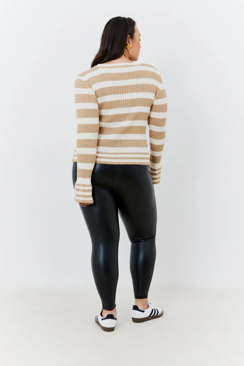 Perfect Sculpting High Waisted Leather Look Leggings