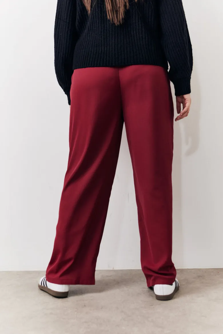 Relaxed Woven Trouser