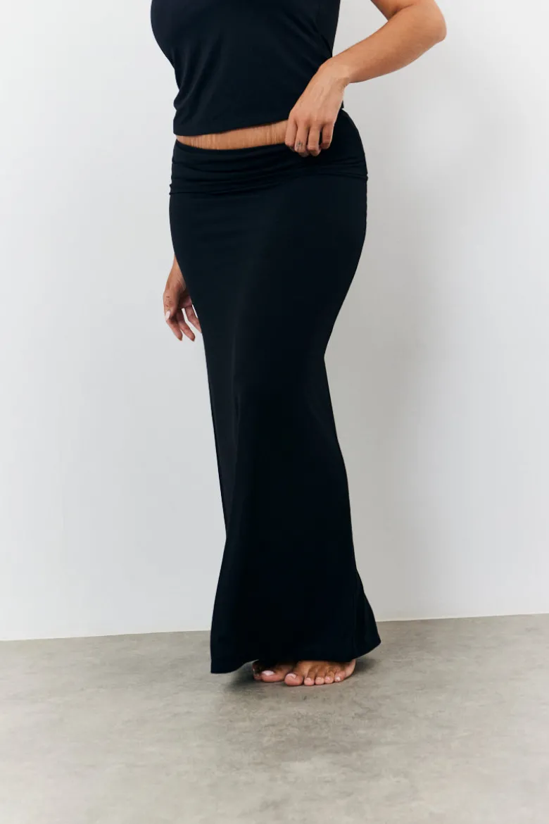 Sculpting Fold Over Waistband Maxi Skirt