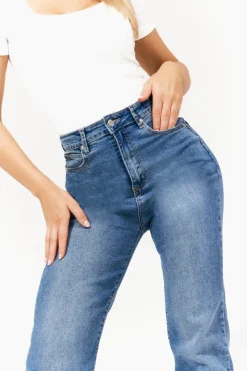 Sienna Straight Leg Jean