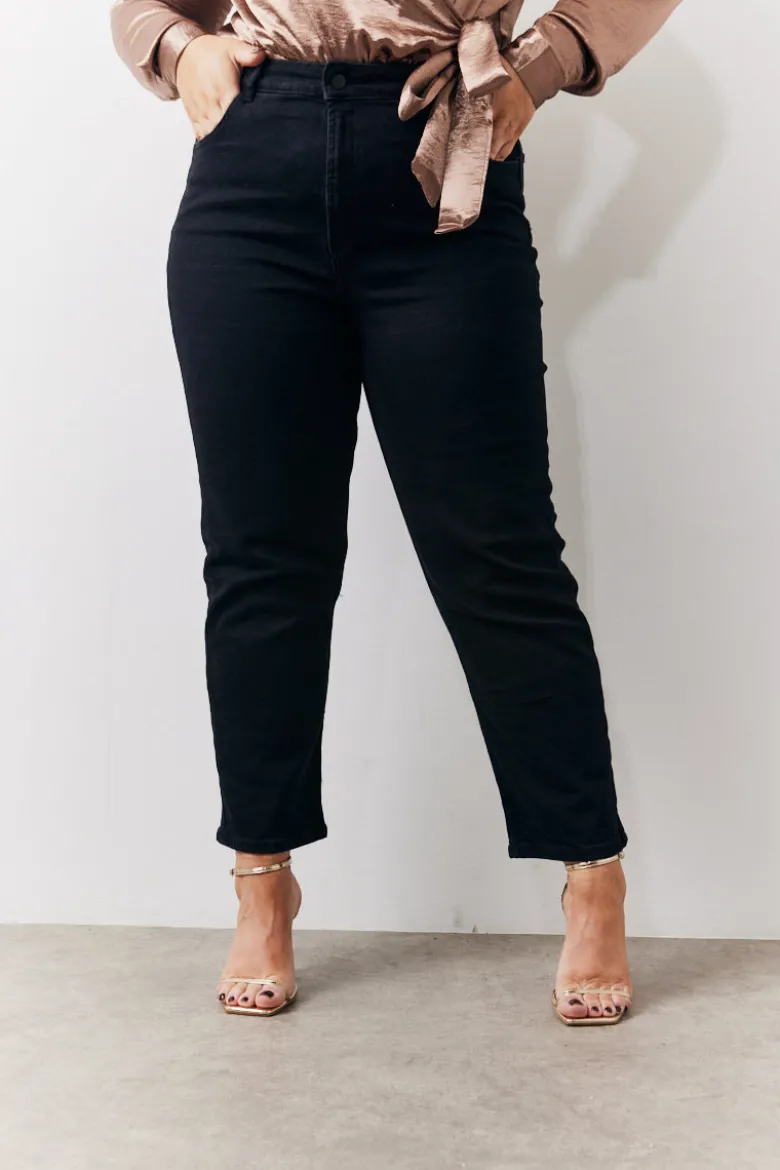 Straight Leg High Rise Ankle Grazer Jeans