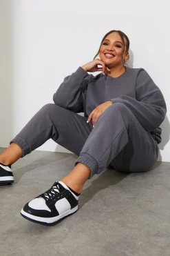 Sustainable Fleeceback Cuff Oversized Joggers