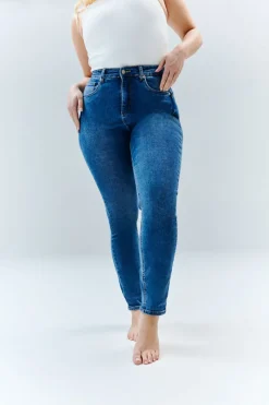 The Miracle Skinny Jean