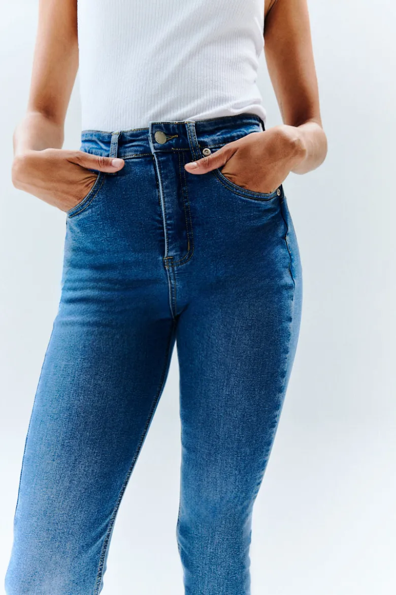 The Miracle Skinny Jean