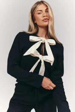 Tie Front Contrast Bow Top